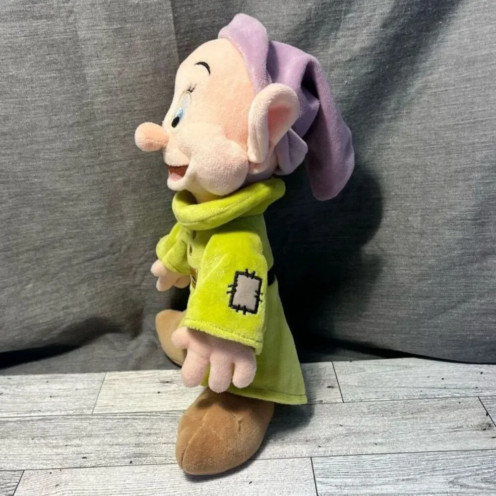 Disney Store 11” Dopey Plush Snow White And The Seven Dwarfs Multicolor